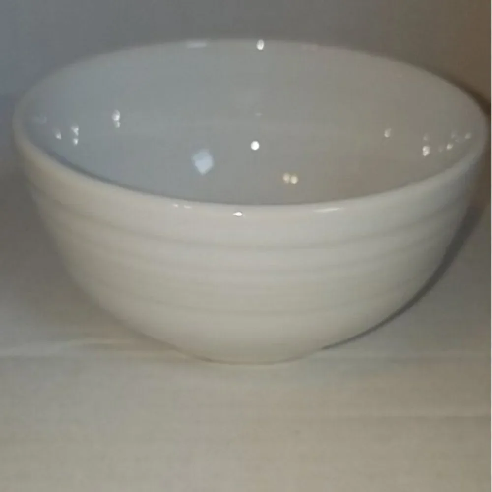 Fiestaware Fiesta Small 22 OZ Bowl Dish Bistro White CERAMIC